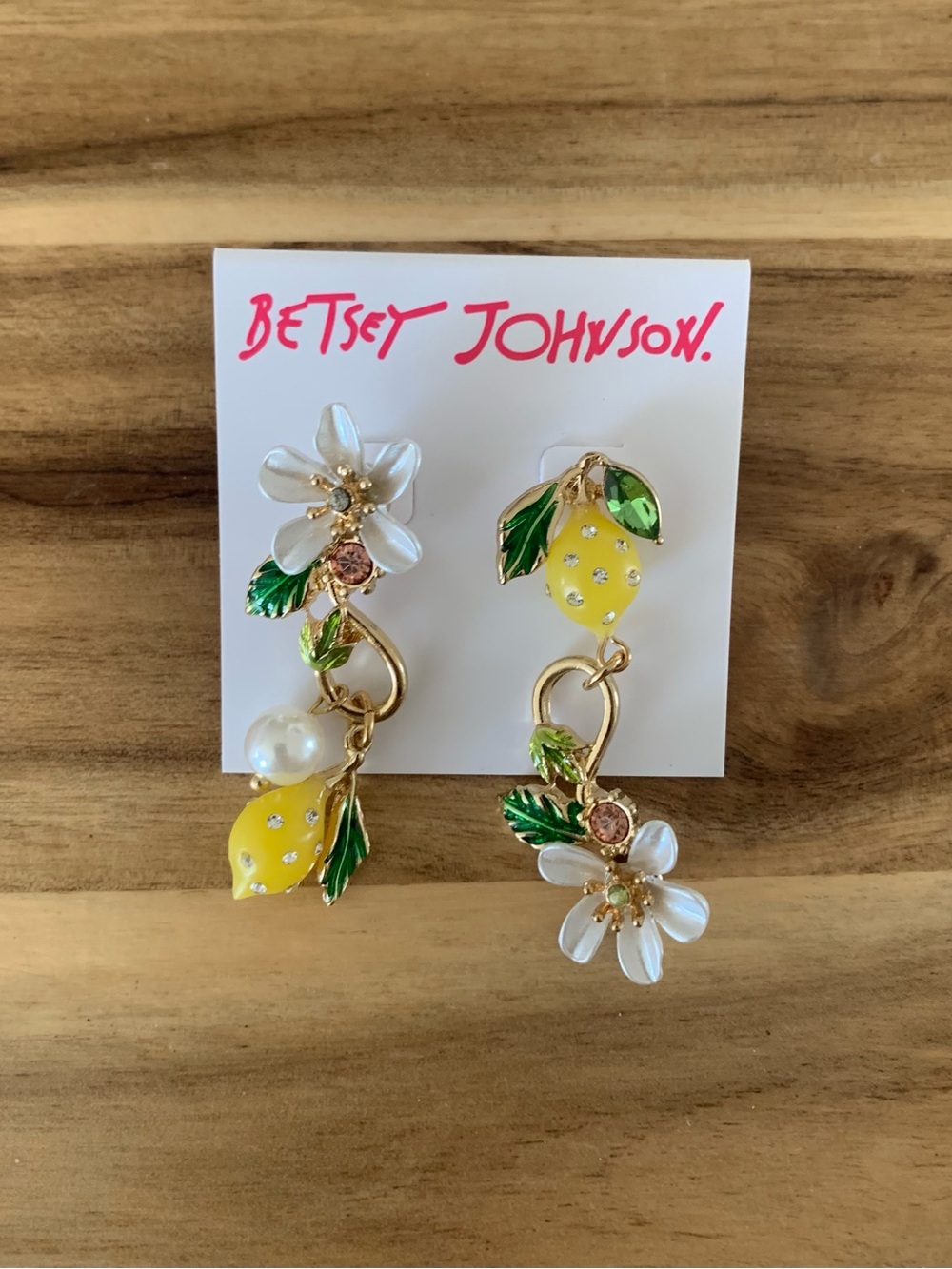 Betsey Johnson lemon floral earrings flower NWT